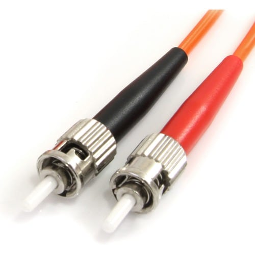 Câble à fibre optique StarTech.com de 2 m