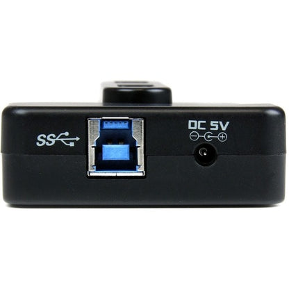 StarTech.com 6 Port USB 3.0 / USB 2.0 Combo Hub with 2A Charging Port