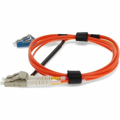 Câble de raccordement de conditionnement de mode fibre optique AddOn 2 x LC 62,5/125 vers 1 x LC 62,5/125 et 1 x LC 9/125 2 m