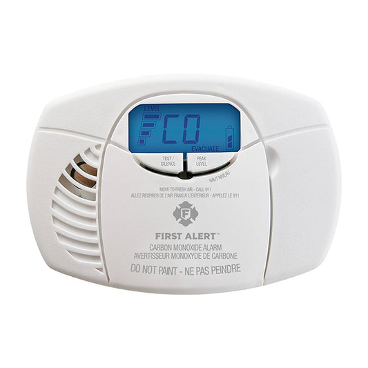 Detector de monóxido de carbono (CO) First Alert CO4106A con pantalla digital y alimentado por batería (1039724)