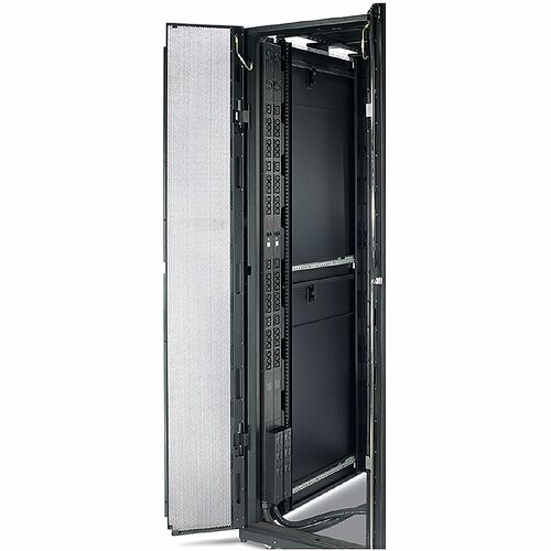 APC by Schneider Electric Schneider Electric 30-Outlets PDU - Metered