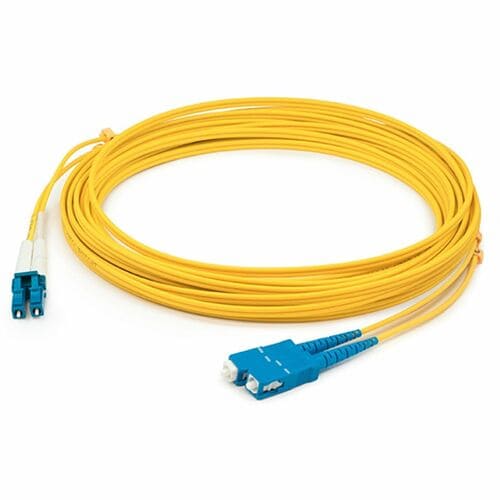 Câble de raccordement fibre optique LSZH duplex OS2 droit jaune LC (mâle) vers SC (mâle) AddOn 45 m