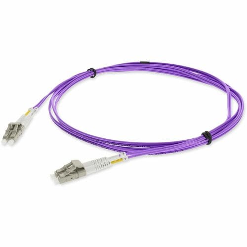 Câble fibre optique duplex OM4 violet OFNR LC (mâle) vers LC (mâle) AddOn 1 m (riser)