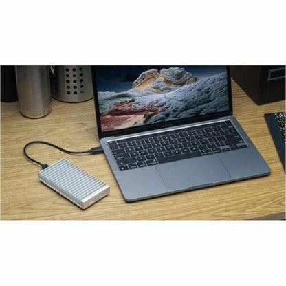 EXPRESS 1M2 USB4 (USB-C) EXPRESS 1M2 USB4 (USB-C) BUS PWR