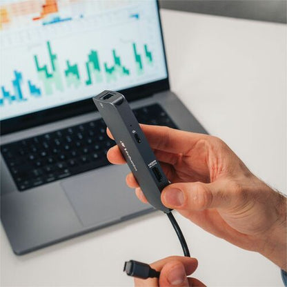 Verbatim USB-C Pro Multiport Hub CMH 05 - 5 Ports