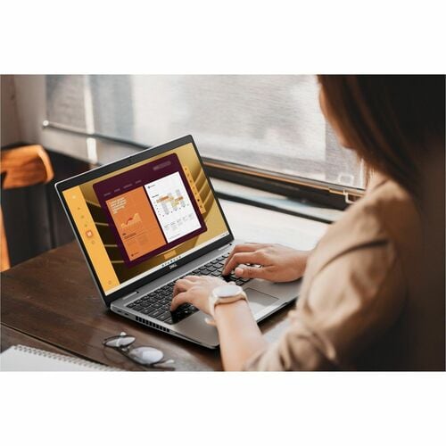 Portátil Dell Latitude 5000 5550 de 15,6" con pantalla táctil - Full HD - Intel Core Ultra 7 155U