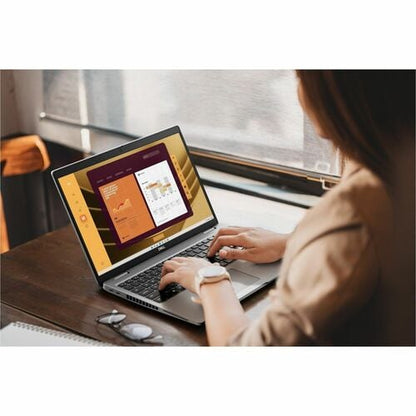Portátil Dell Latitude 5000 5550 de 15,6" con pantalla táctil - Full HD - Intel Core Ultra 7 155U