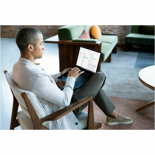 ORDINATEUR PORTABLE 6 ULTRA5 15 PO 16 Go 512 Go 512 Go NOIR COMMERCIAL