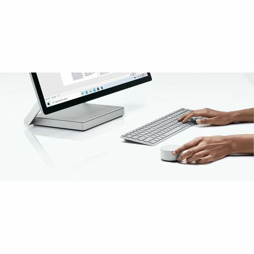 Microsoft Surface Keyboard - Wireless Connectivity - Bluetooth/RF