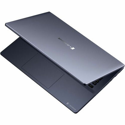 14 LED 135U 16 GB DDR5 256 GB SSD con 11 pines