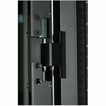 APC by Schneider Electric APC NetShelter SX Deep Rack Enclosure With Sides - 19" 42U